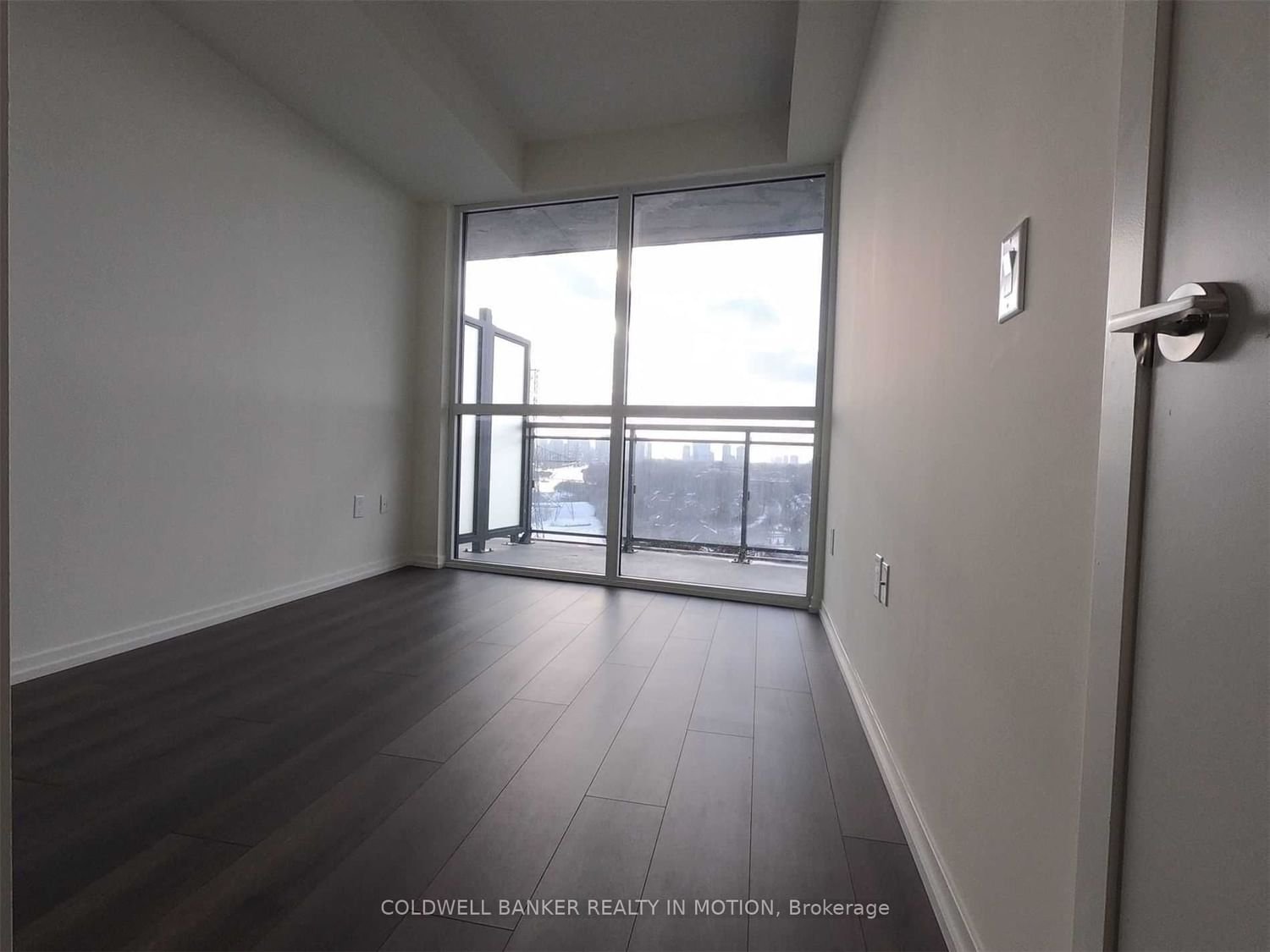 3237 Bayview Ave, unit 1014 for rent - image #5