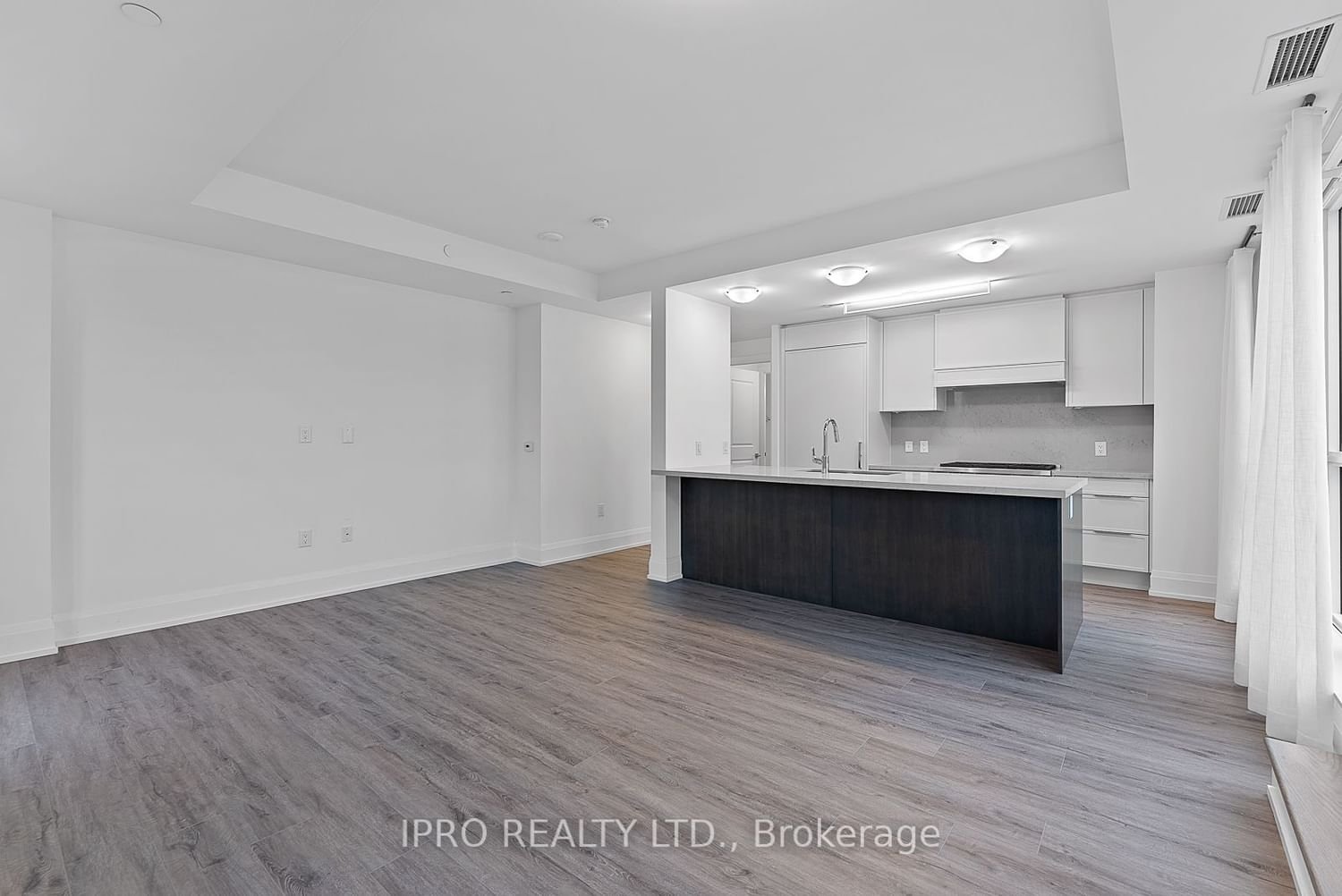 1700 Avenue Rd, unit 309 for rent - image #15