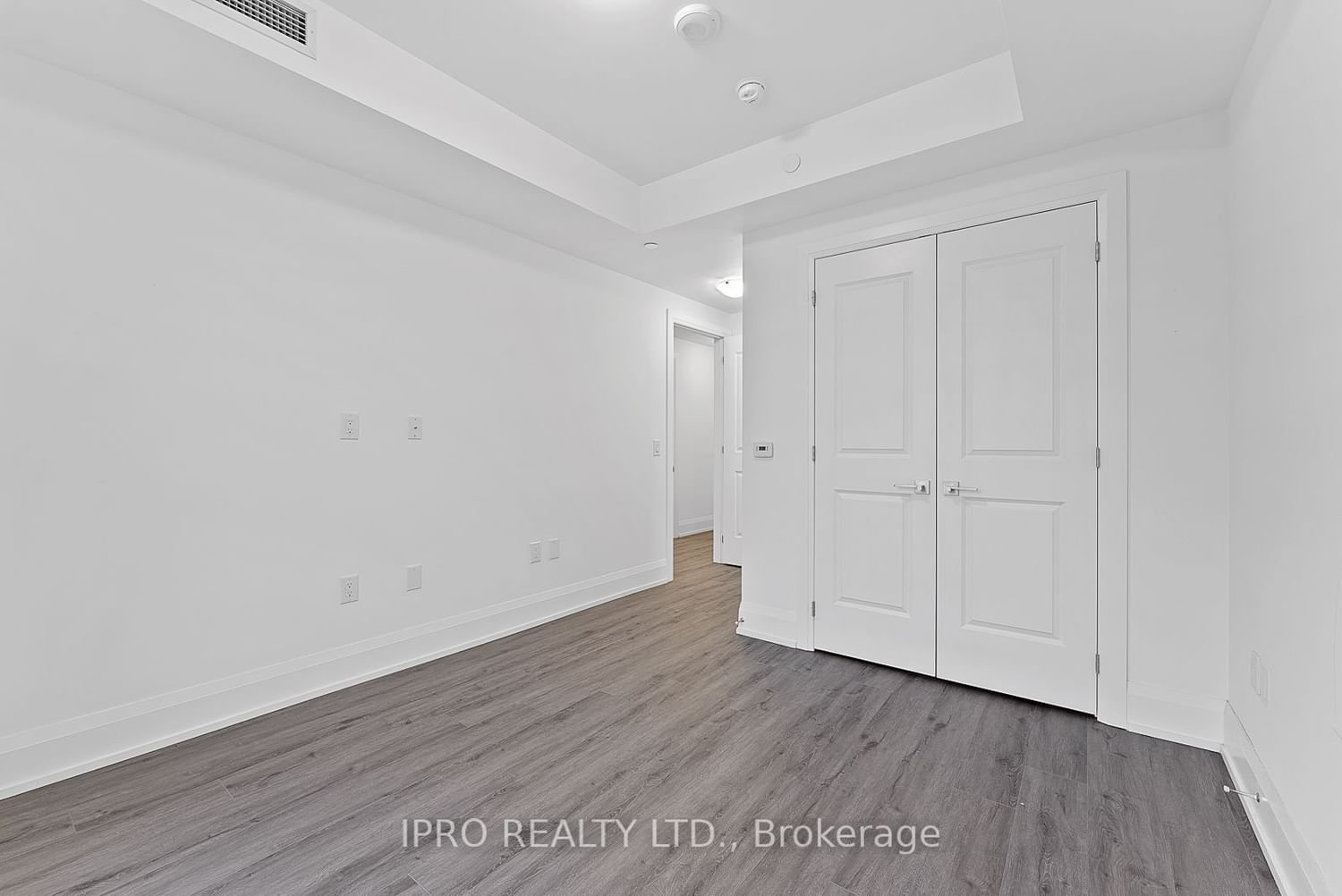 1700 Avenue Rd, unit 309 for rent - image #25