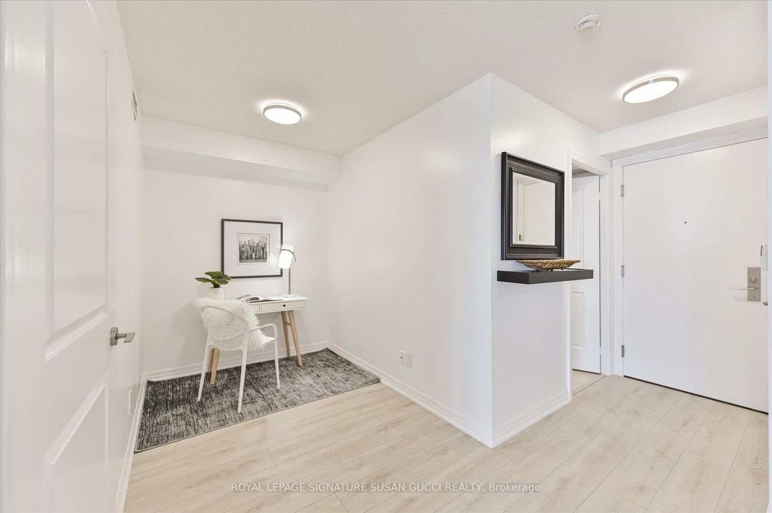 30 Herons Hill Way, unit 710 for sale - image #6