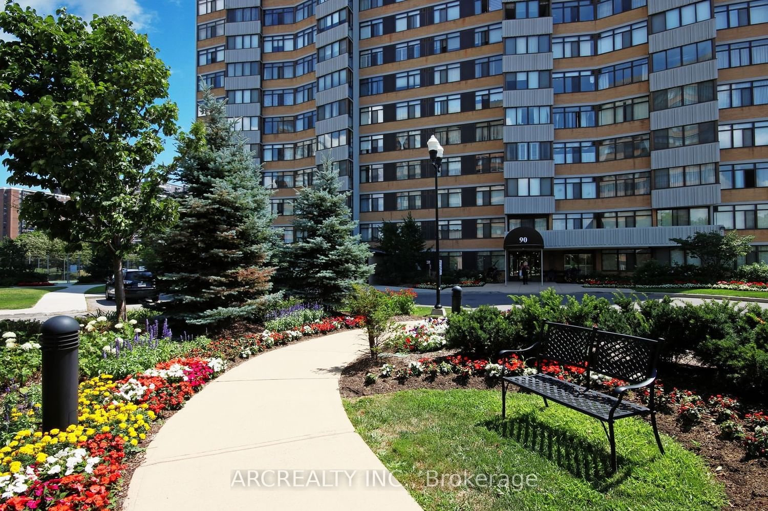 90 Fisherville Rd, unit 801 for sale - image #3