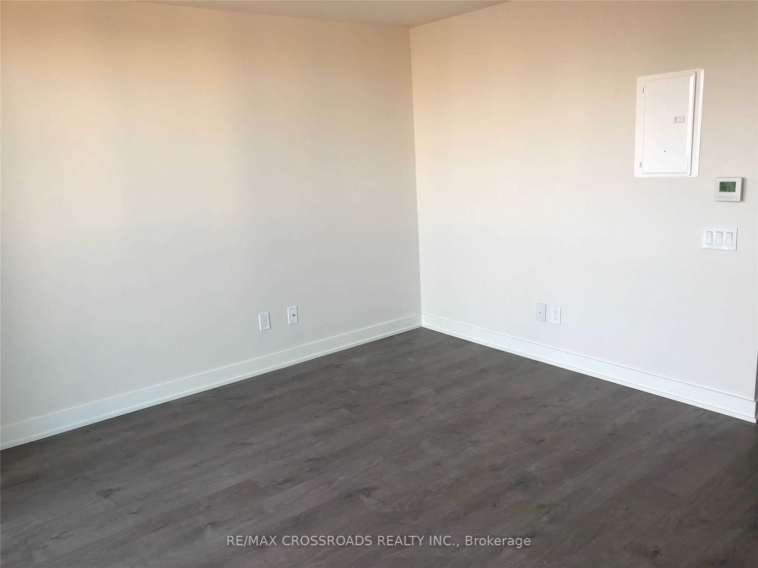2 Sonic Way, unit 509 for rent - image #8