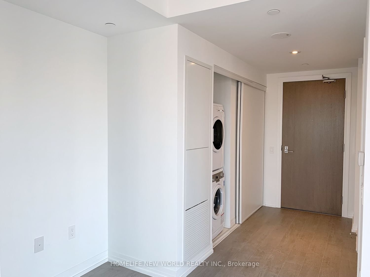 251 Jarvis St, unit 809 for rent - image #4