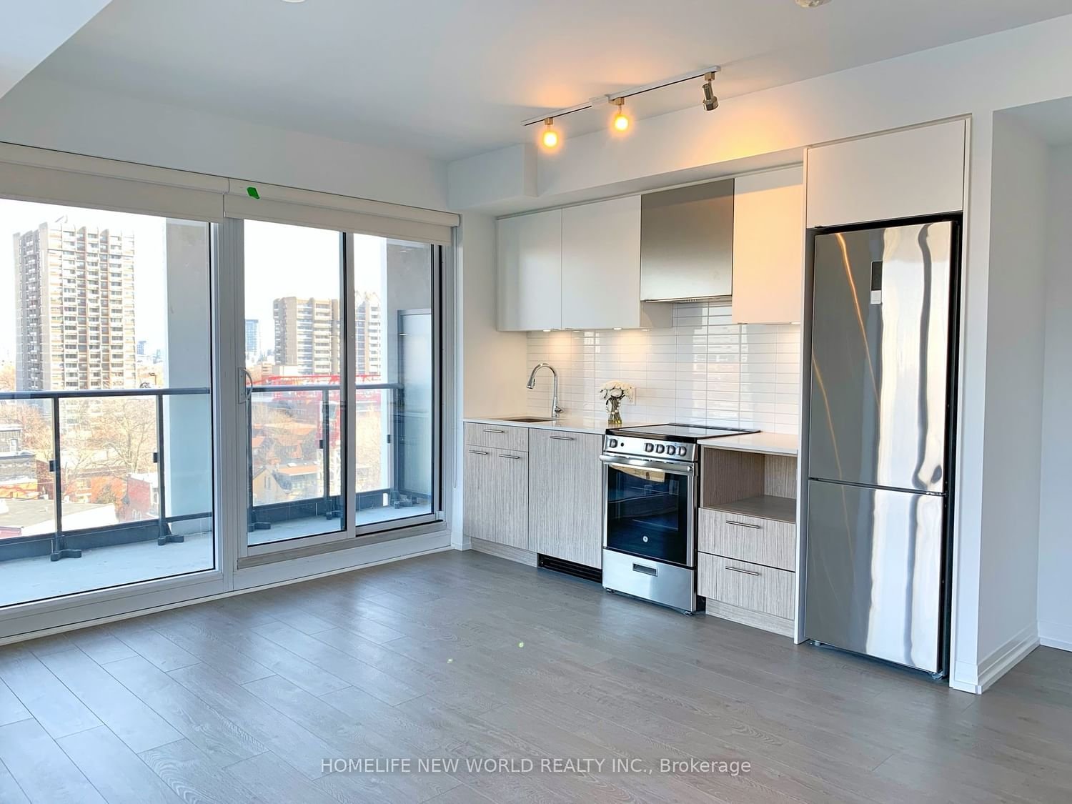 251 Jarvis St, unit 809 for rent - image #5