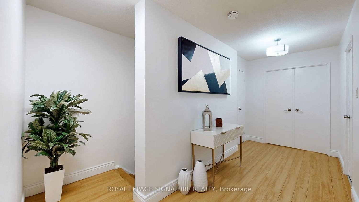 15 Pebble Bywy, unit 54 for sale - image #16