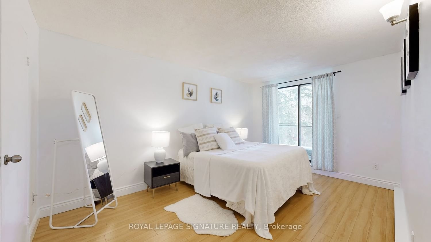 15 Pebble Bywy, unit 54 for sale - image #19