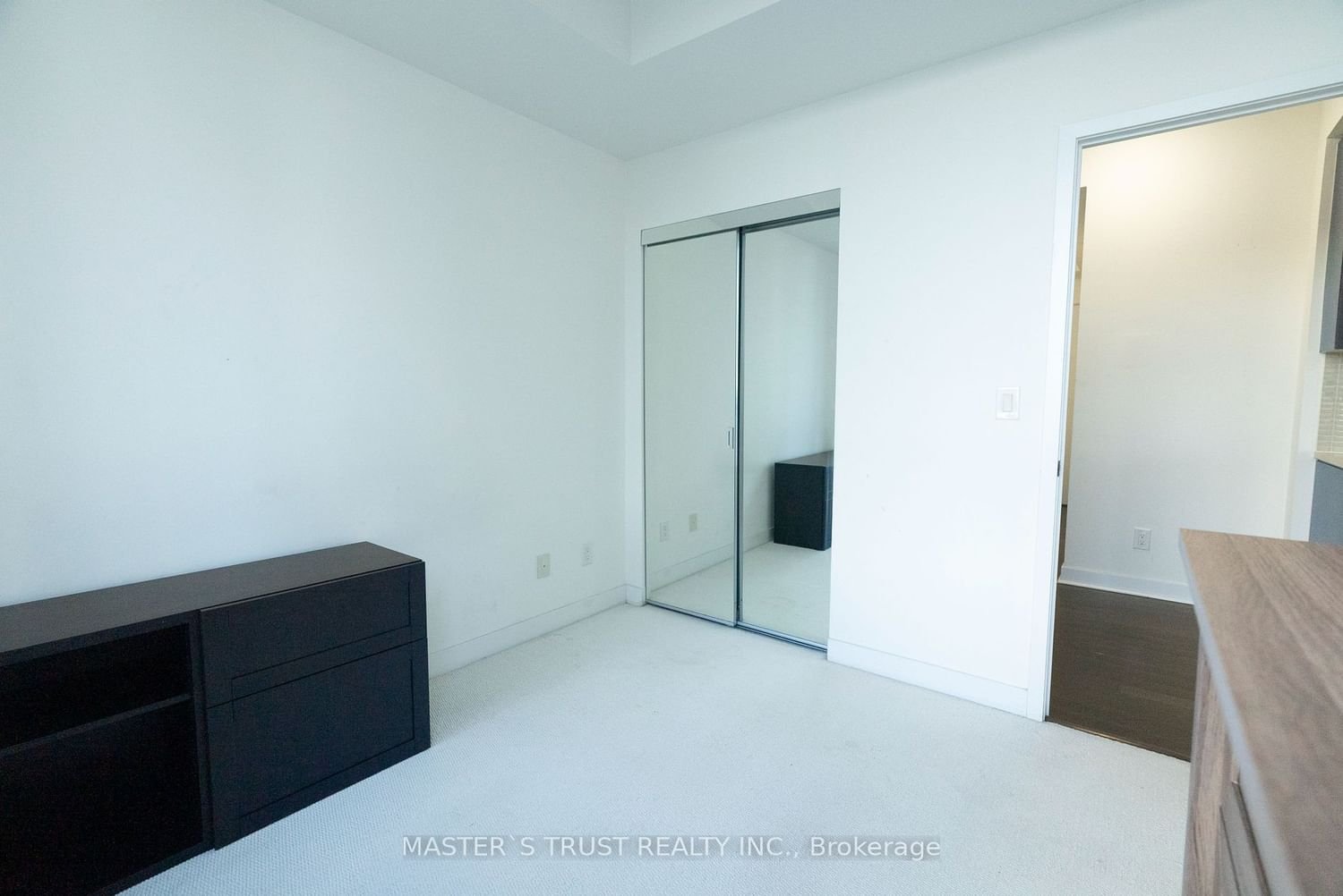 295 Adelaide St W, unit 3302 for rent - image #6