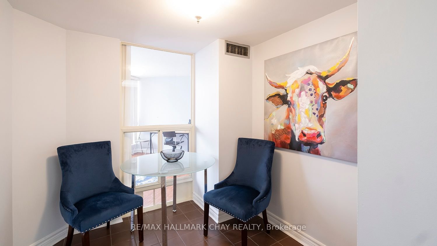 10 Kenneth Ave, unit 1103 for sale - image #12
