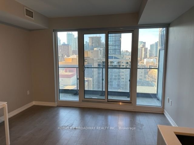 251 Jarvis St, unit 1104 for rent - image #3
