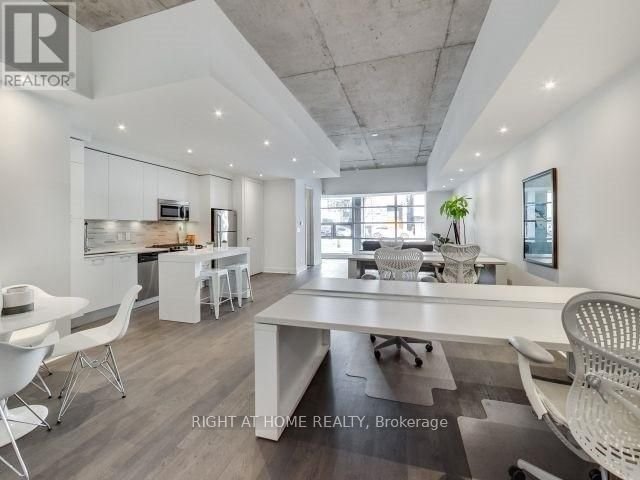 399 Adelaide St W, unit 104 for sale - image #1