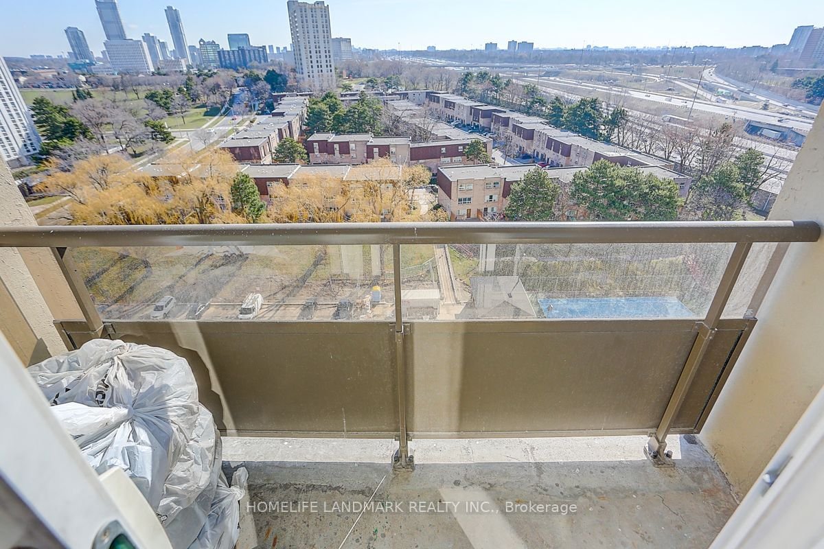 5 Parkway Forest Dr, unit 1511 for sale - image #40