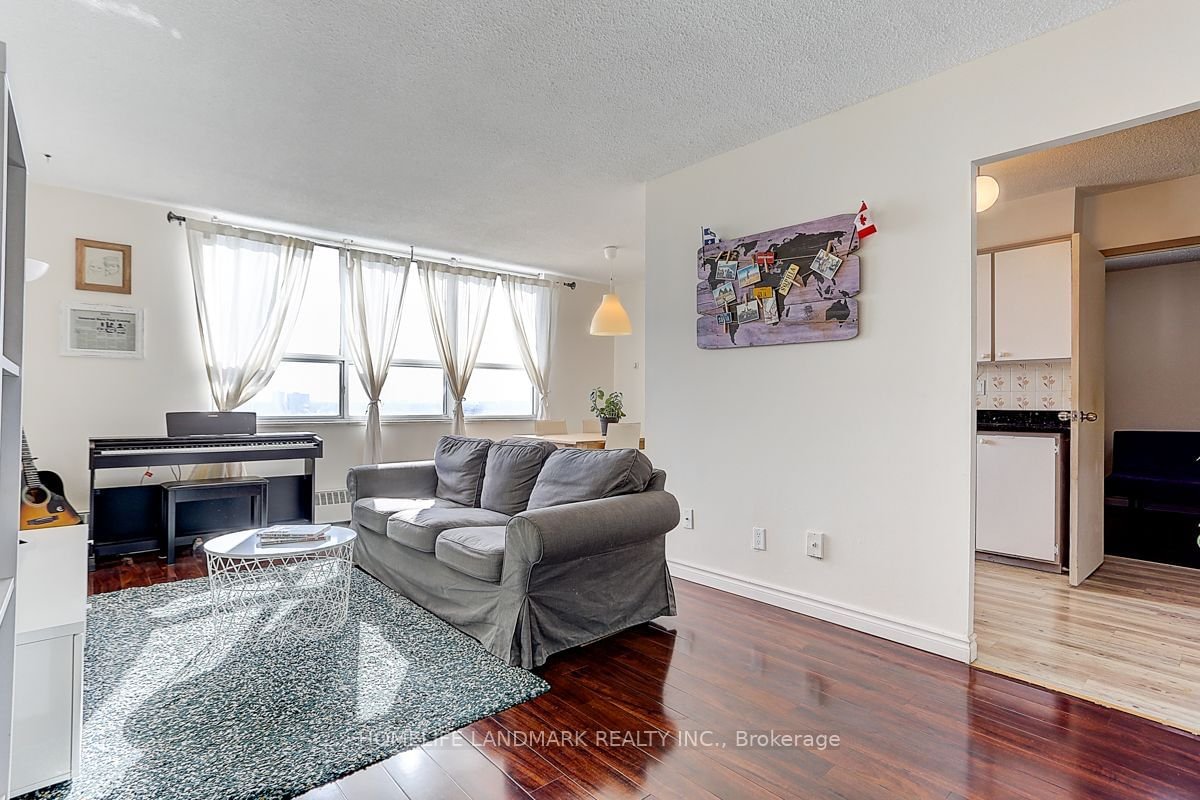 5 Parkway Forest Dr, unit 1511 for sale - image #6