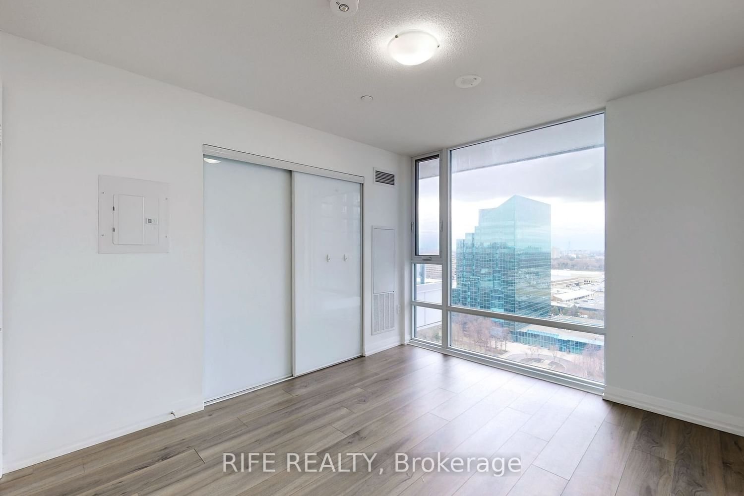 60 Ann O'reilly Rd, unit 1760 for sale - image #14