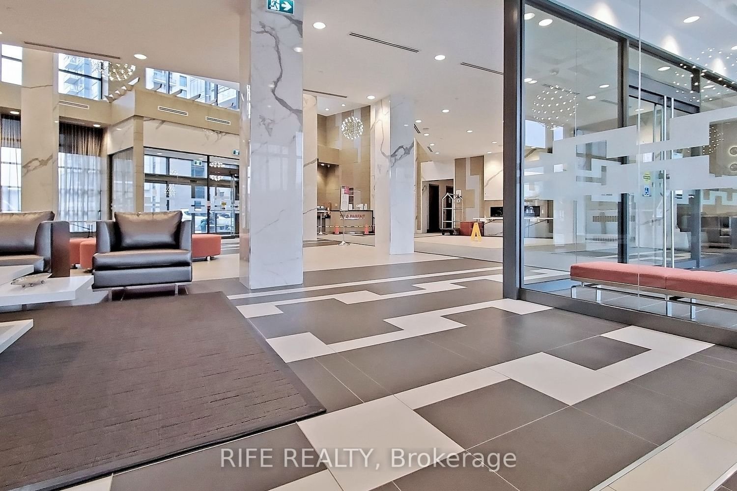 60 Ann O'reilly Rd, unit 1760 for sale - image #34
