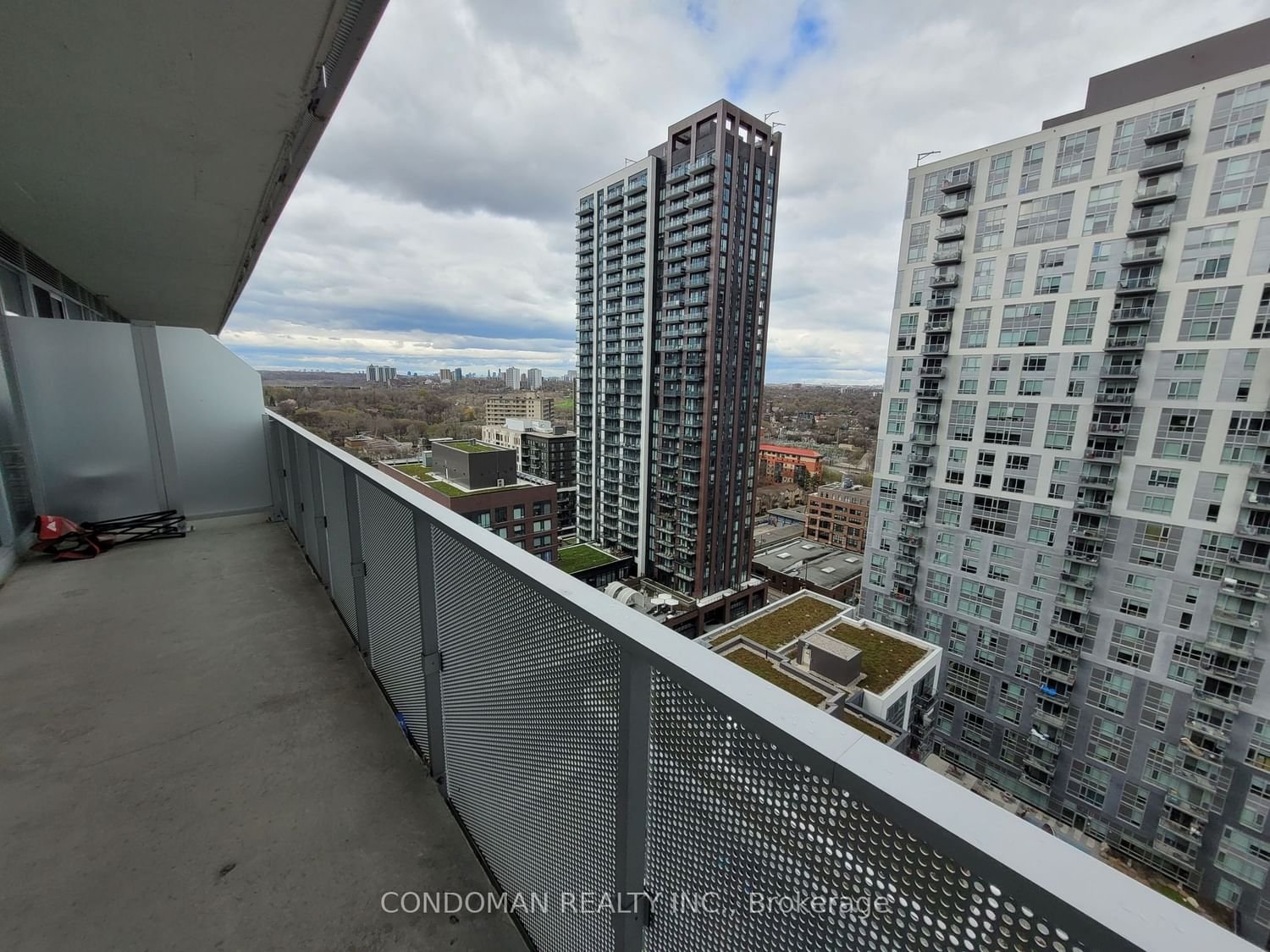 20 Tubman Ave, unit 1908 for rent - image #10