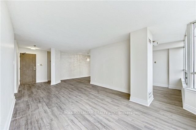 1101 Steeles Ave W, unit 812 for sale - image #8