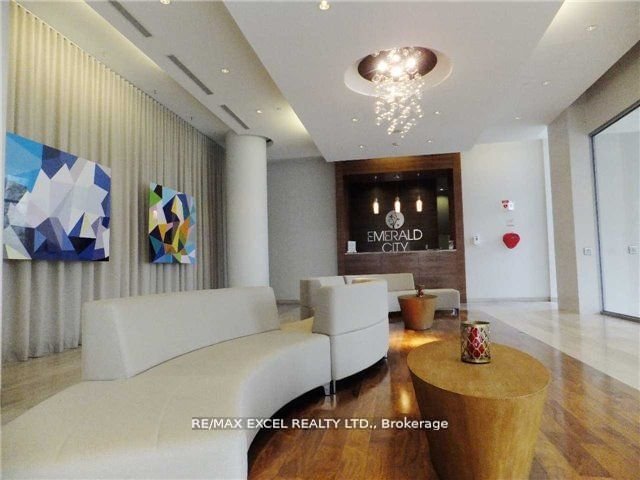 62 Forest Manor Rd, unit 611 for sale - image #18