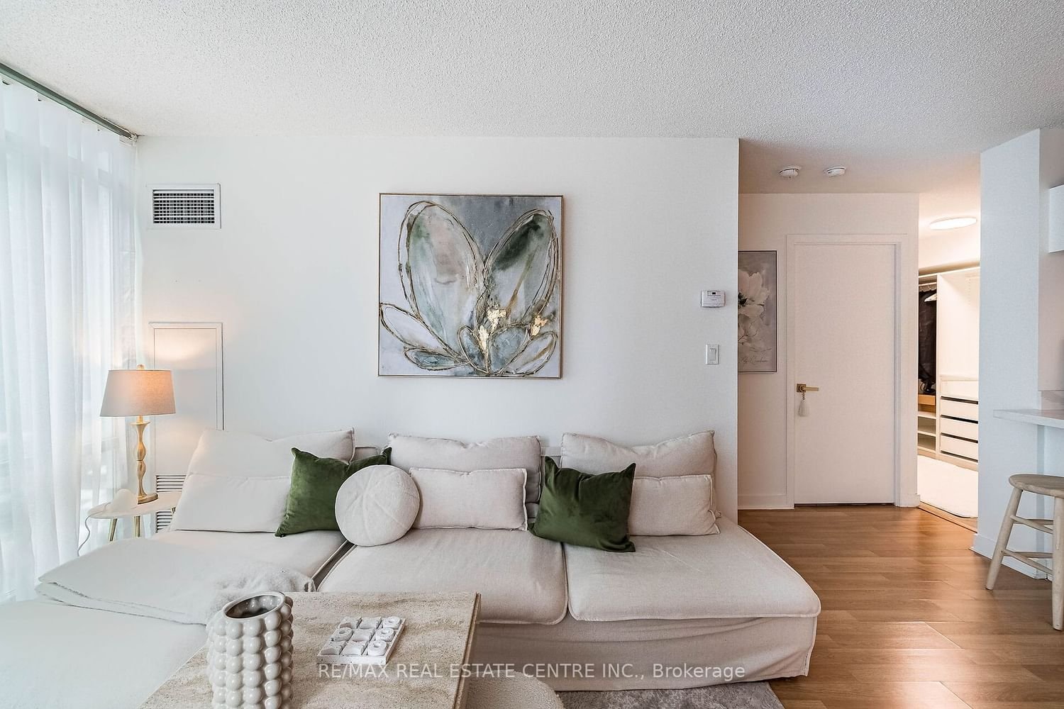 81 Navy Wharf Crt, unit 306 for rent - image #20