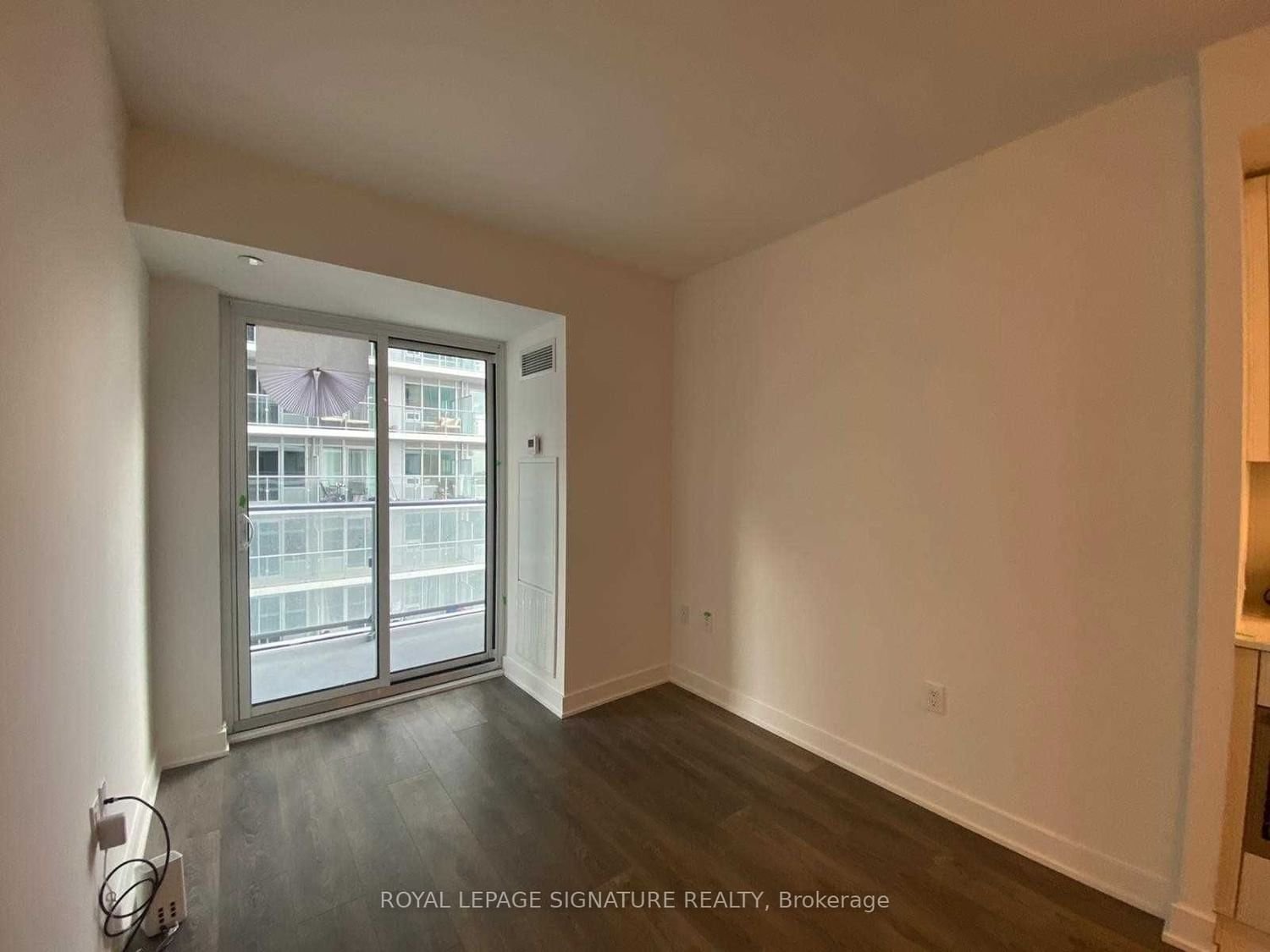 195 Redpath Ave, unit 1001 for rent - image #3