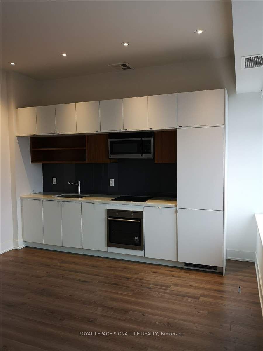 111 St Clair Ave W, unit 1104 for rent - image #3