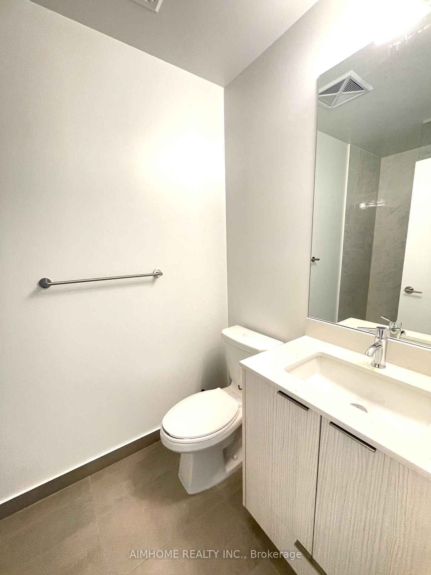38 Forest Manor Rd, unit 1005 for rent - image #8