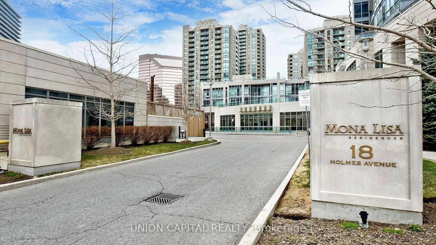 18 Holmes Ave, unit 202 for sale - image #1