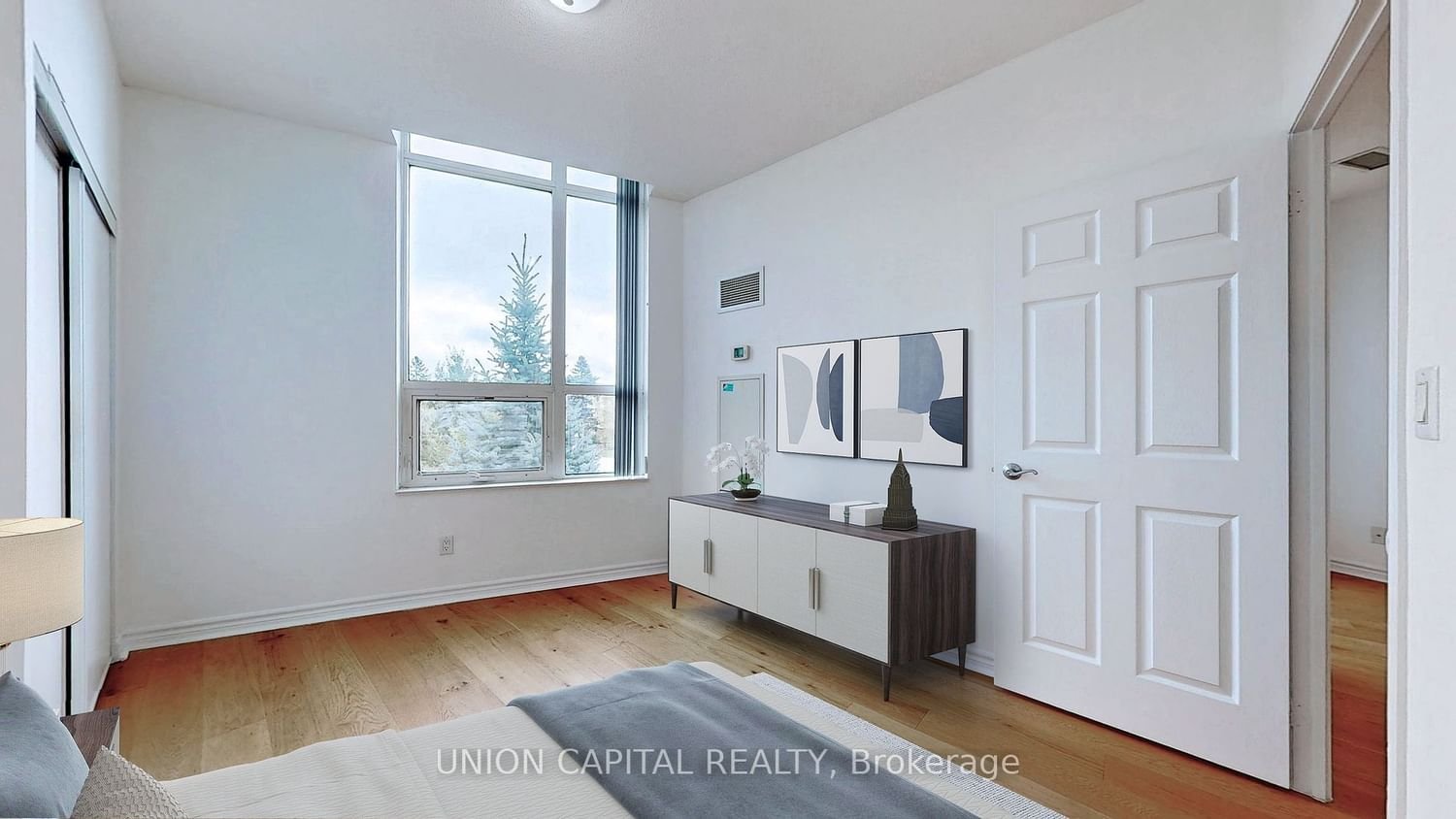 18 Holmes Ave, unit 202 for sale - image #10