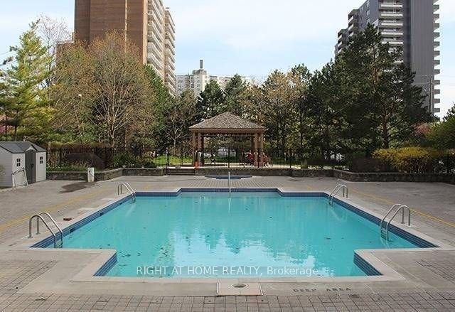 1121 Steeles Ave W, unit 1112 for sale - image #4
