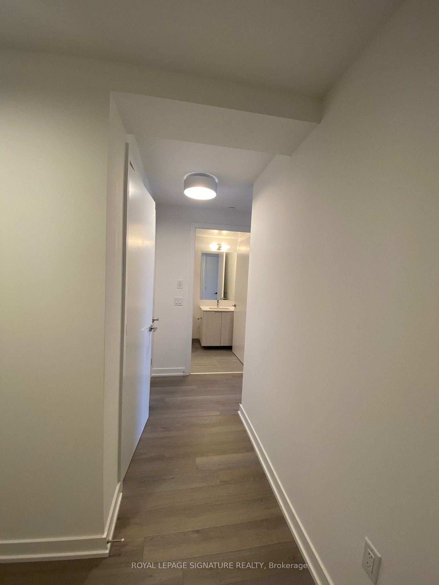 357 King St W, unit 1708 for rent - image #7