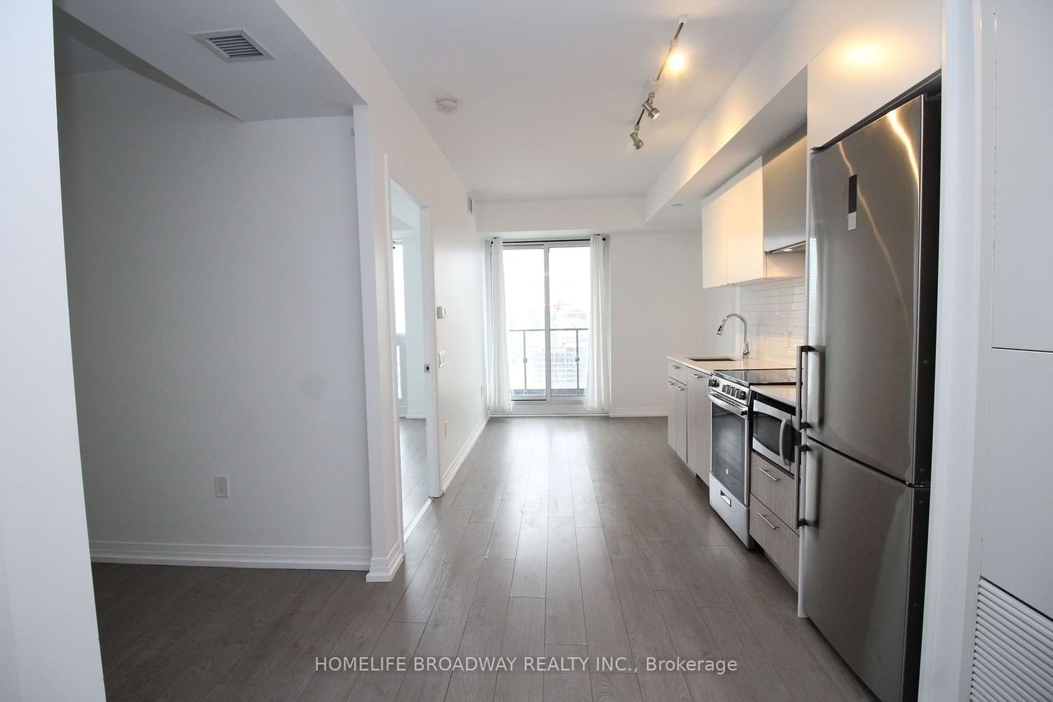 251 Jarvis St, unit 2212 for rent - image #4