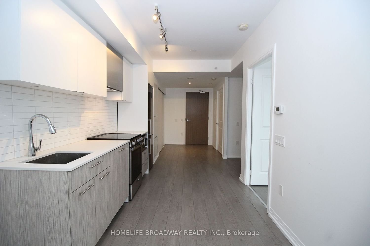 251 Jarvis St, unit 2212 for rent - image #5