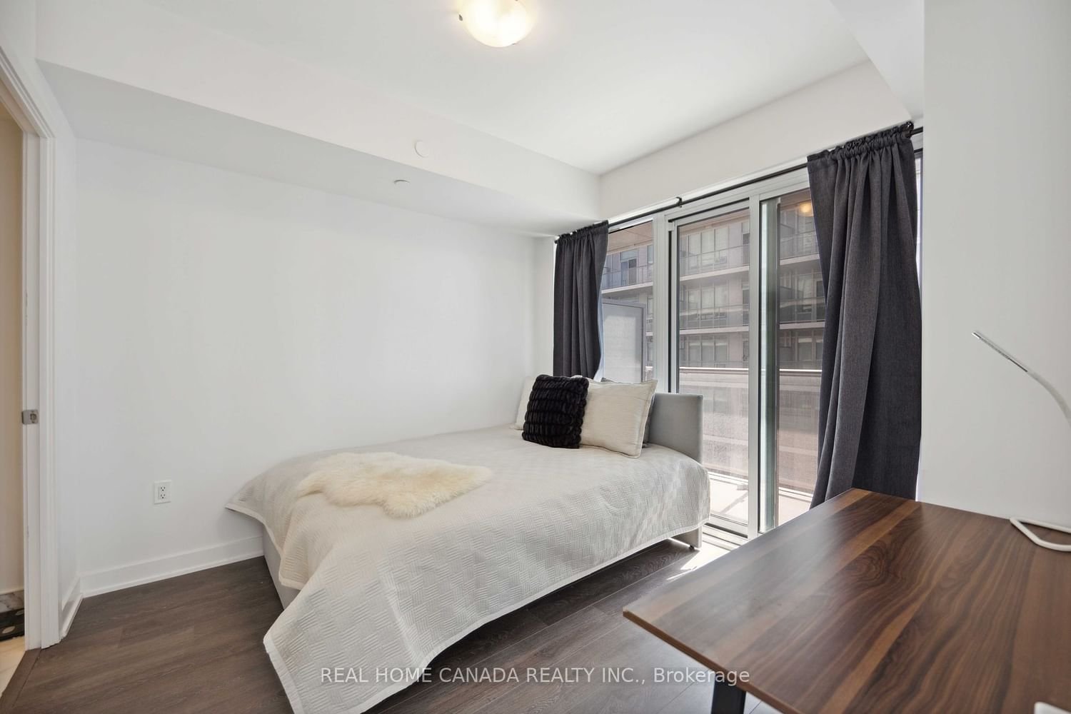 99 Broadway Ave, unit 3609 for sale - image #15