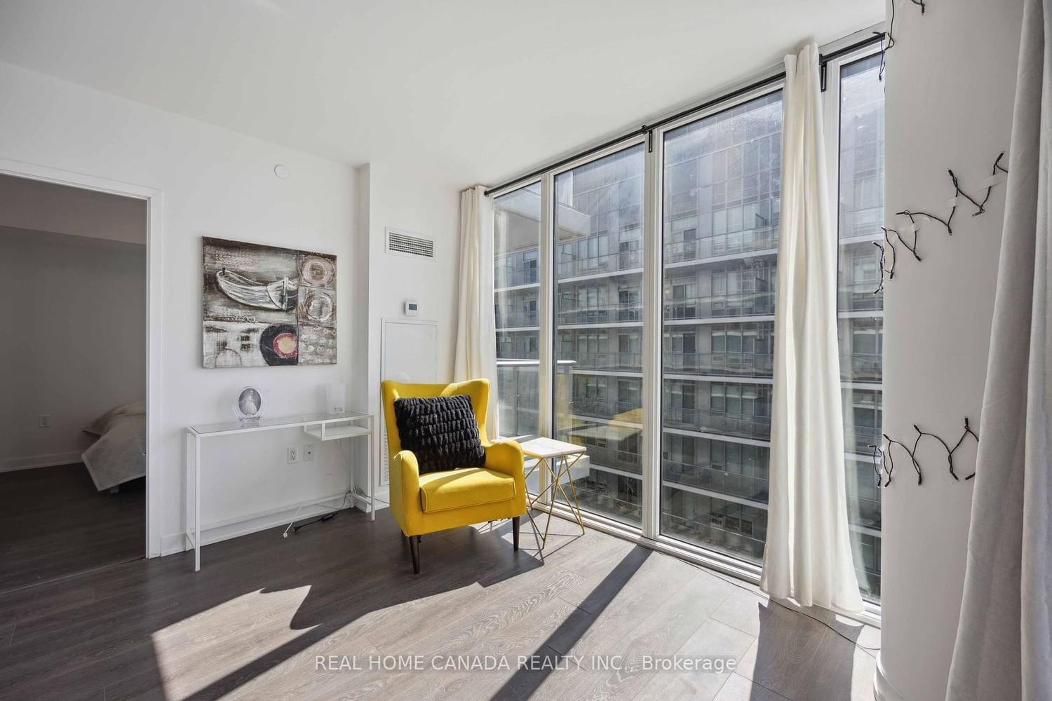 99 Broadway Ave, unit 3609 for sale - image #8