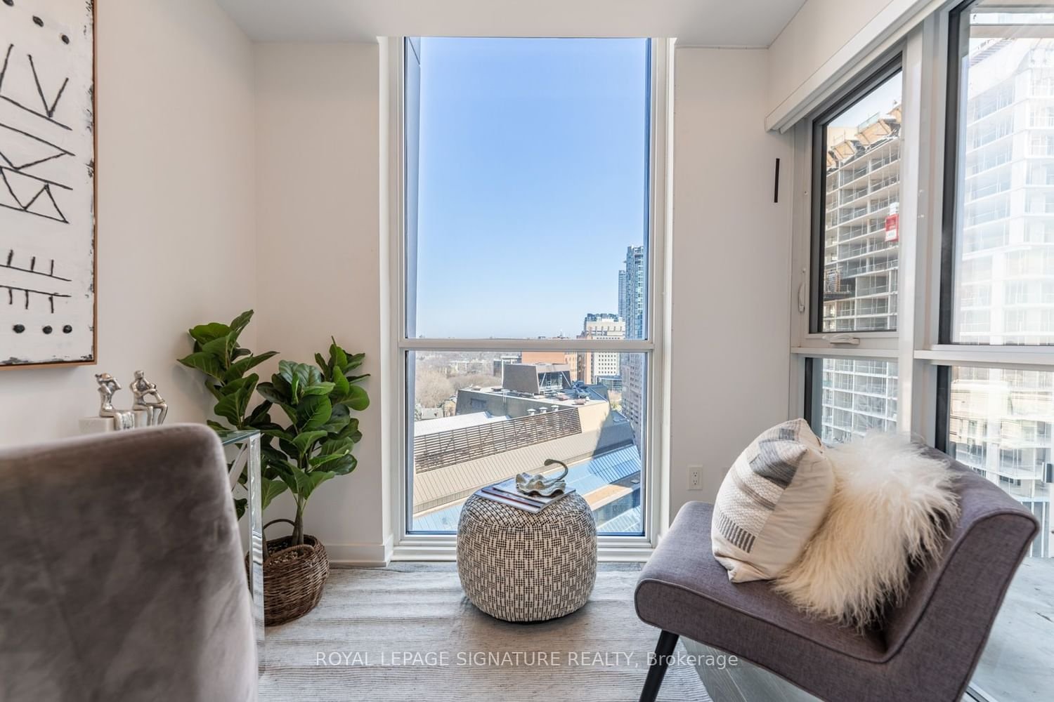 1 Yorkville Ave, unit 1411 for sale - image #21