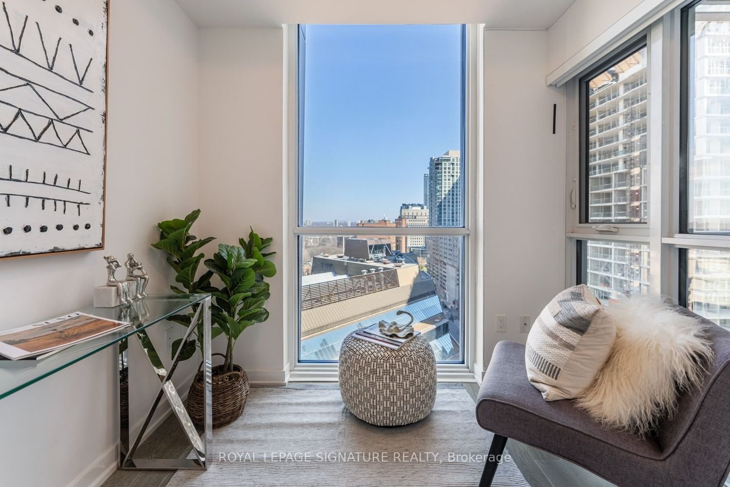 1 Yorkville Ave, unit 1411 for sale - image #22