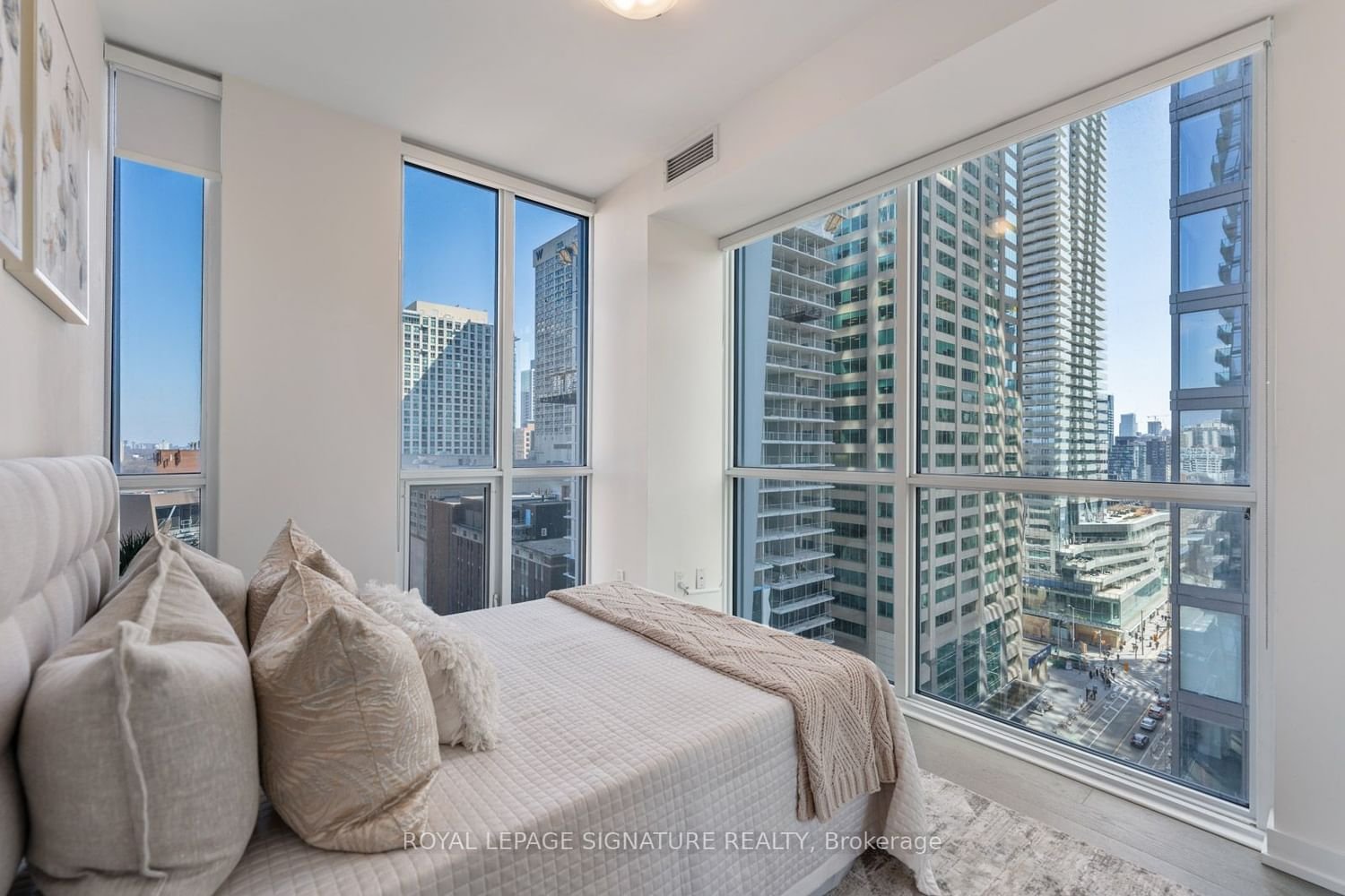 1 Yorkville Ave, unit 1411 for sale - image #27