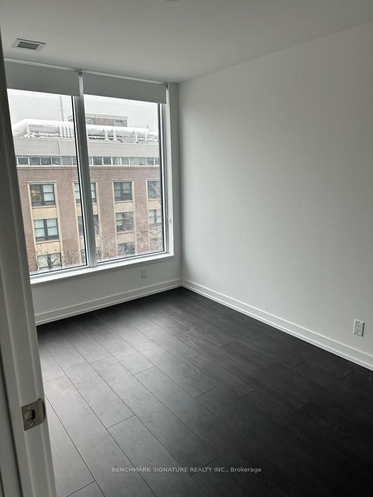 203 College St, unit 506 for rent - image #3