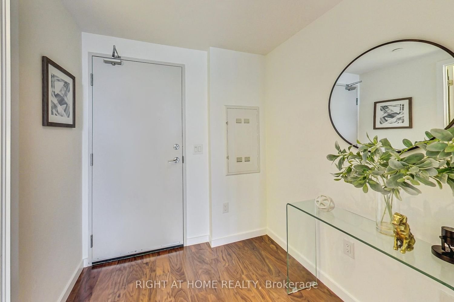 32 Trolley Cres, unit 1003 for sale - image #10