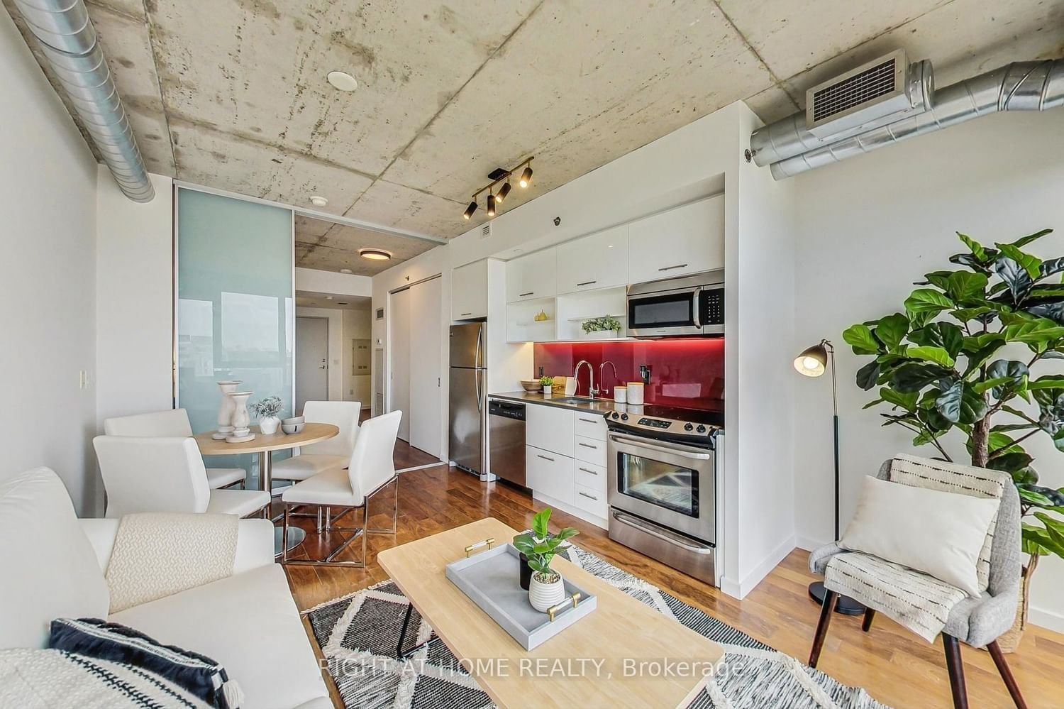 32 Trolley Cres, unit 1003 for sale - image #13