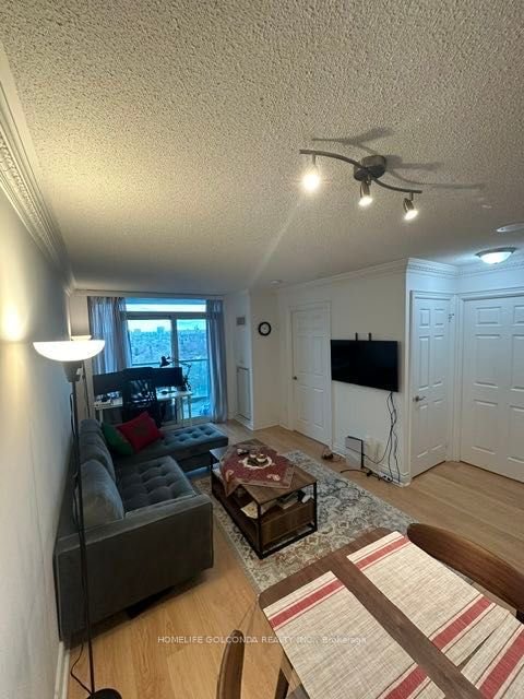 15 Greenview Ave, unit 1410 for rent - image #10