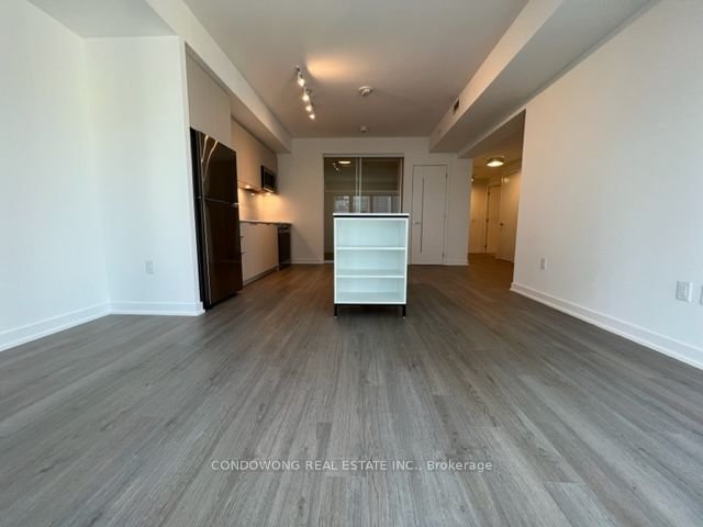 357 King St W, unit 3809 for rent - image #16