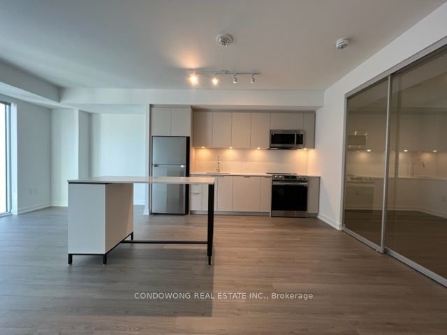 357 King St W, unit 3809 for rent - image #4
