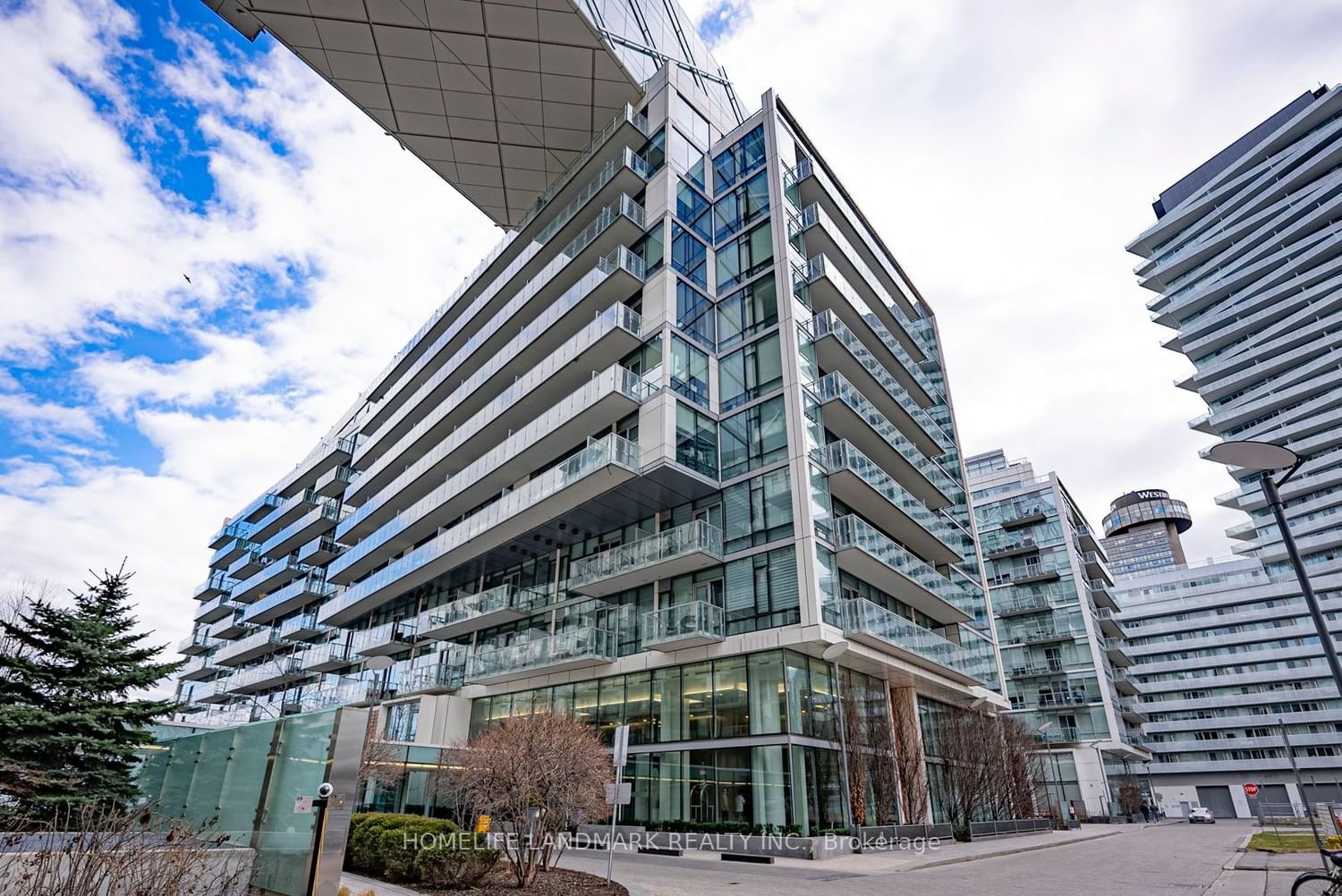 39 Queens Quay St, unit Th118 for rent - image #3
