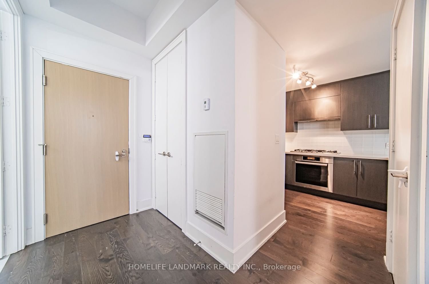 39 Queens Quay St, unit Th118 for rent - image #8