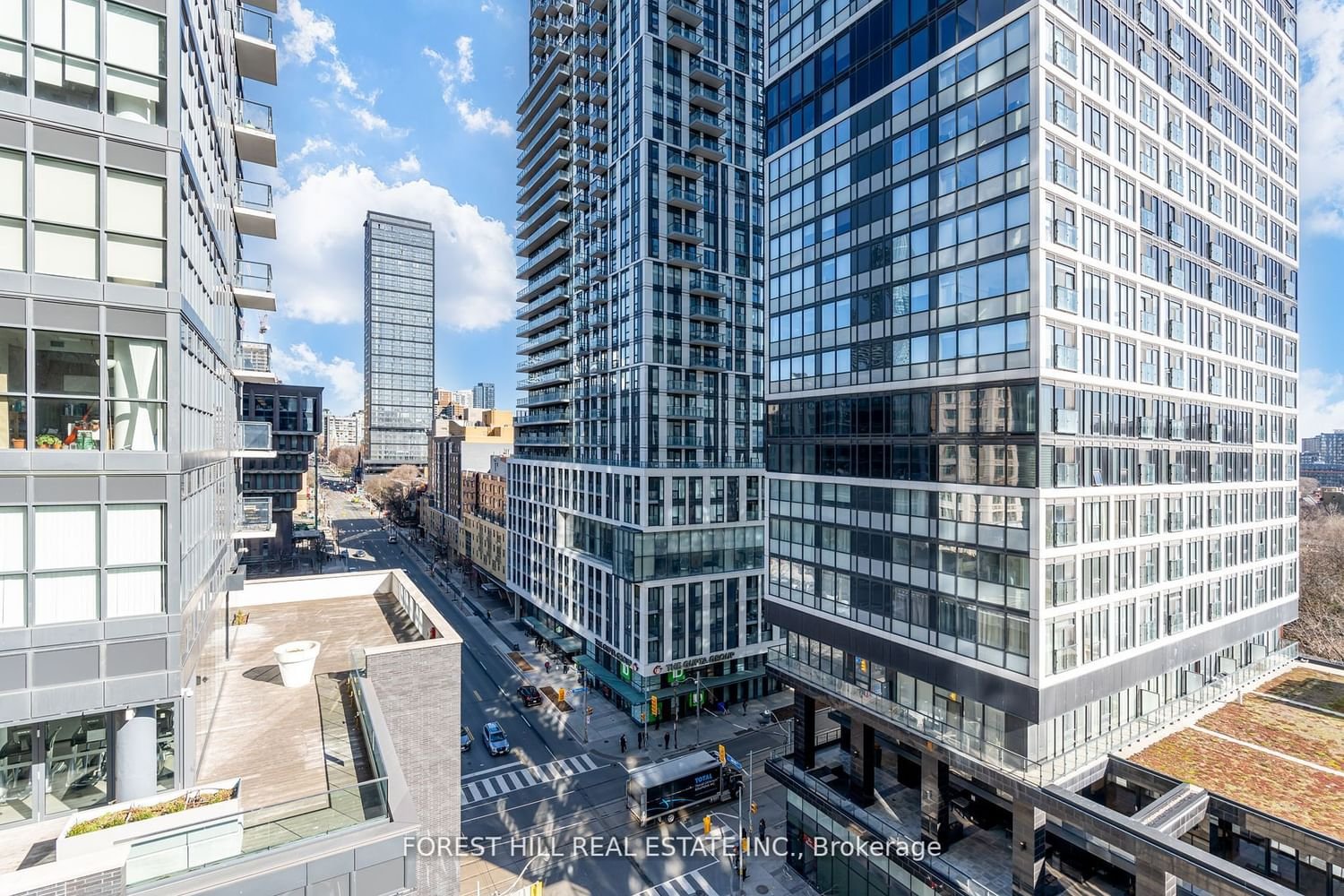 192 Jarvis St, unit 1102 for rent - image #40