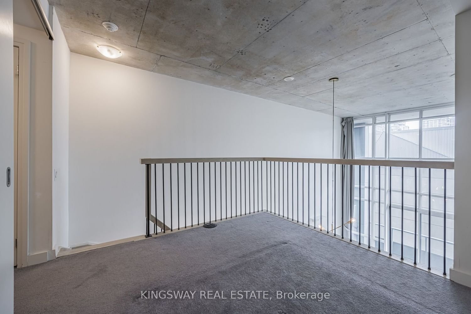 5 Hanna Ave, unit 332 for rent - image #16