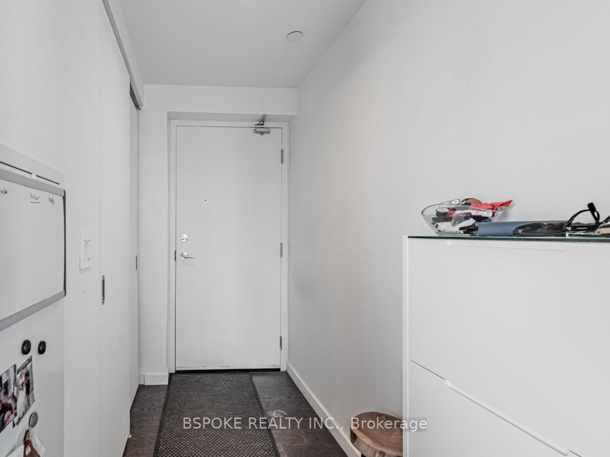 51 Trolley Cres, unit Ph03 for rent - image #6