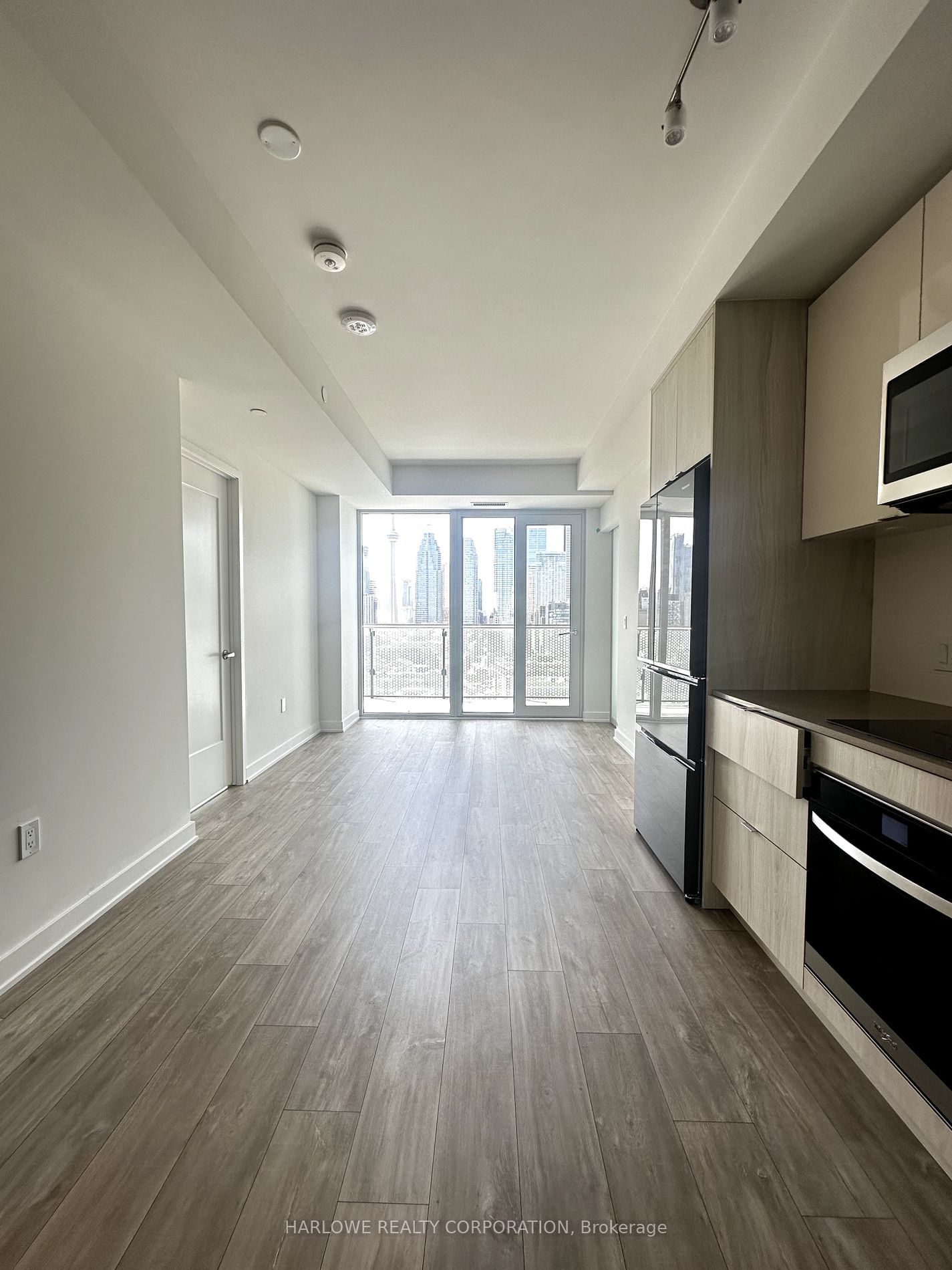 135 Lower Sherbourne St, unit 2332 W for sale - image #3