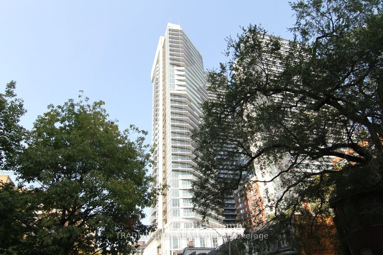 77 Mutual St, unit 2006 for rent - image #1