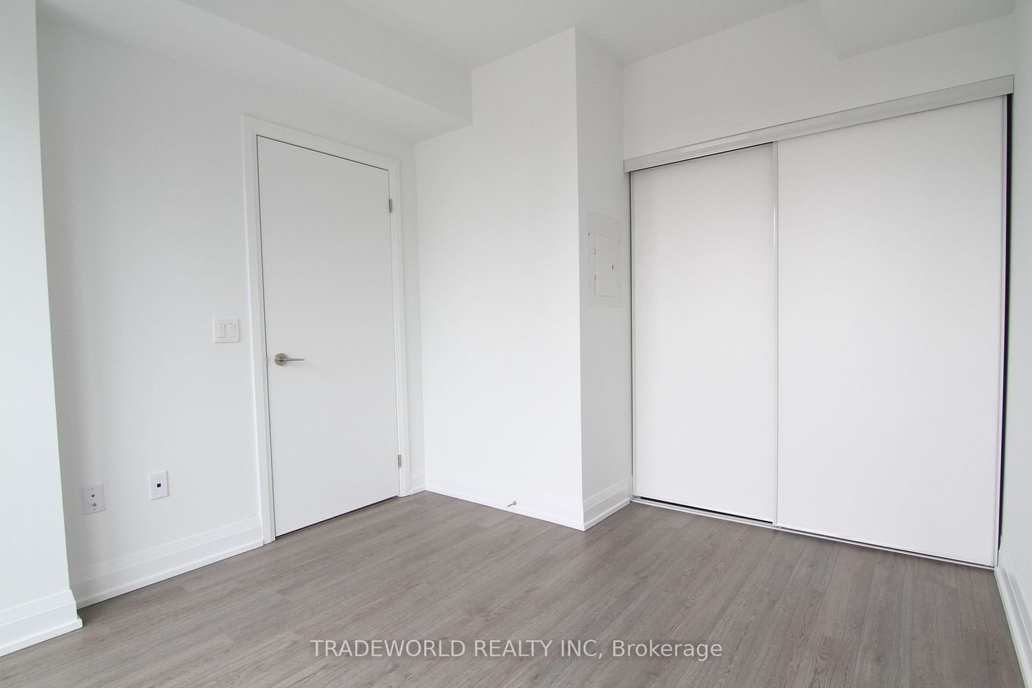 77 Mutual St, unit 2006 for rent - image #12